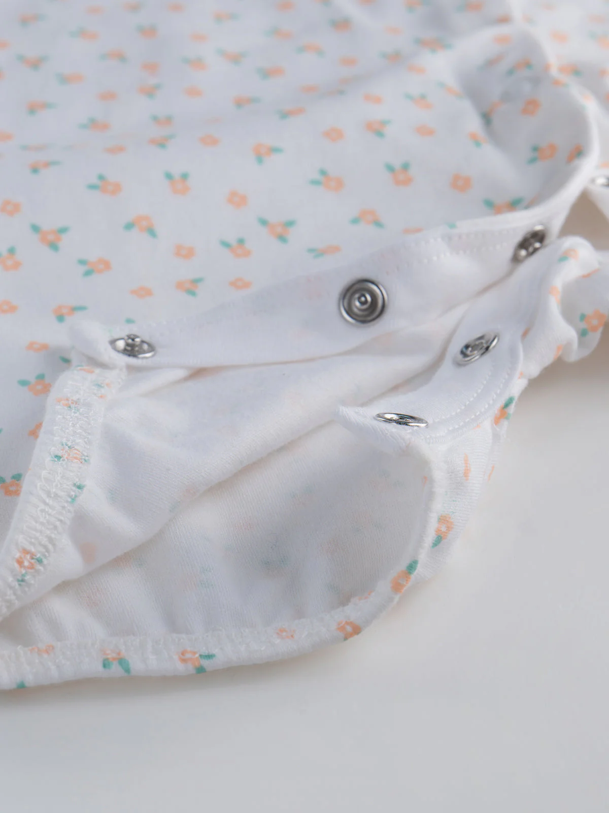Stylish & Skin-friendly Romper for Girls - Image 3